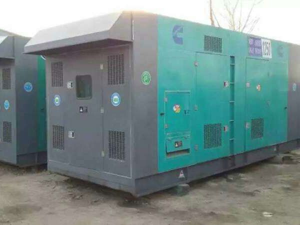 赫山合同中关于工期延误的责任如何界定和处理?